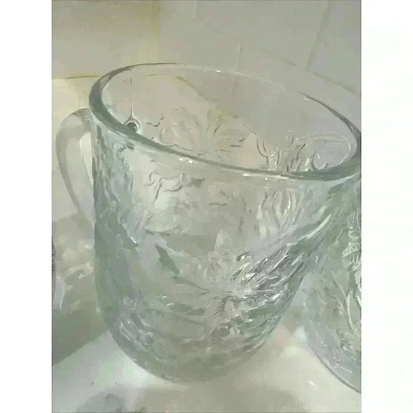 Princess House Fantasia Mugs Cups Poinsettia Crystal Clear Glass Coffee Set of 4 - Picture 5 of 13